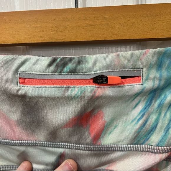 MPG multicolour crops back waist pocket size small - Picture 5 of 9